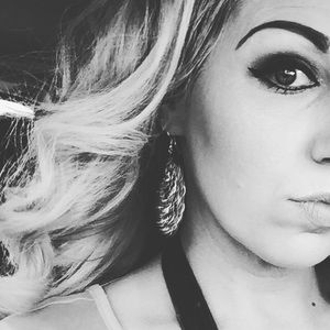 Meet your Posher, Krystle